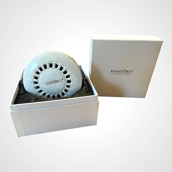 PANDORA UNFORGETTABLE MOMENTS CERAMIC JEWELRY BOX - Picture 6 of 8